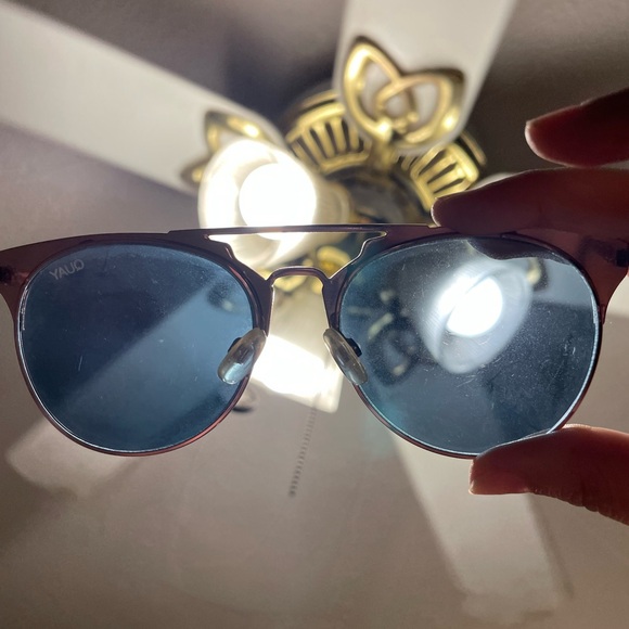 Quay Australia x Chrisspy Gemini Rose Gold - Picture 6 of 6